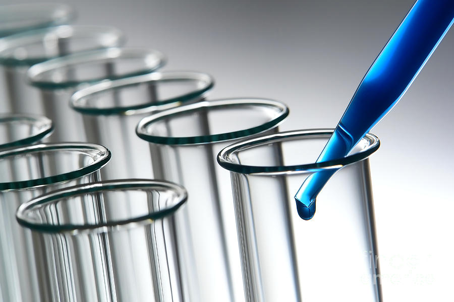 Laboratorieutrustning / Labbutrustning. Mekanisk verkstad i Västerås